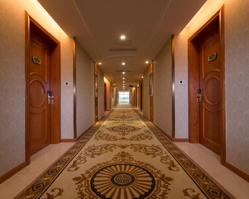 Vienna Hotel Guangzhou Airport Extérieur photo
