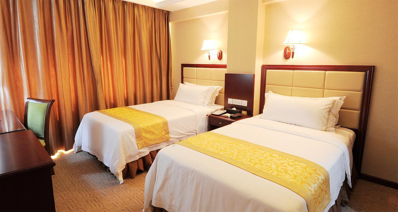 Vienna Hotel Guangzhou Airport Extérieur photo