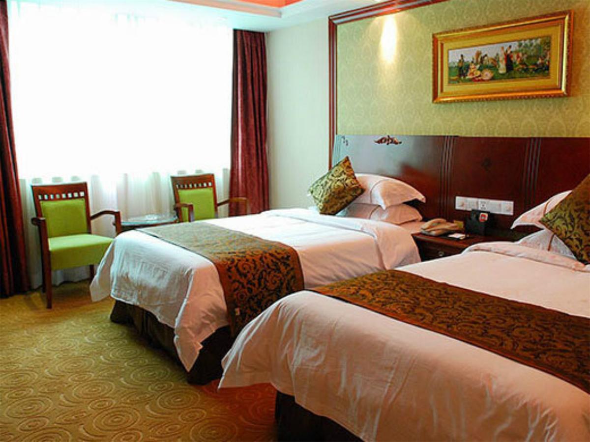 Vienna Hotel Guangzhou Airport Extérieur photo