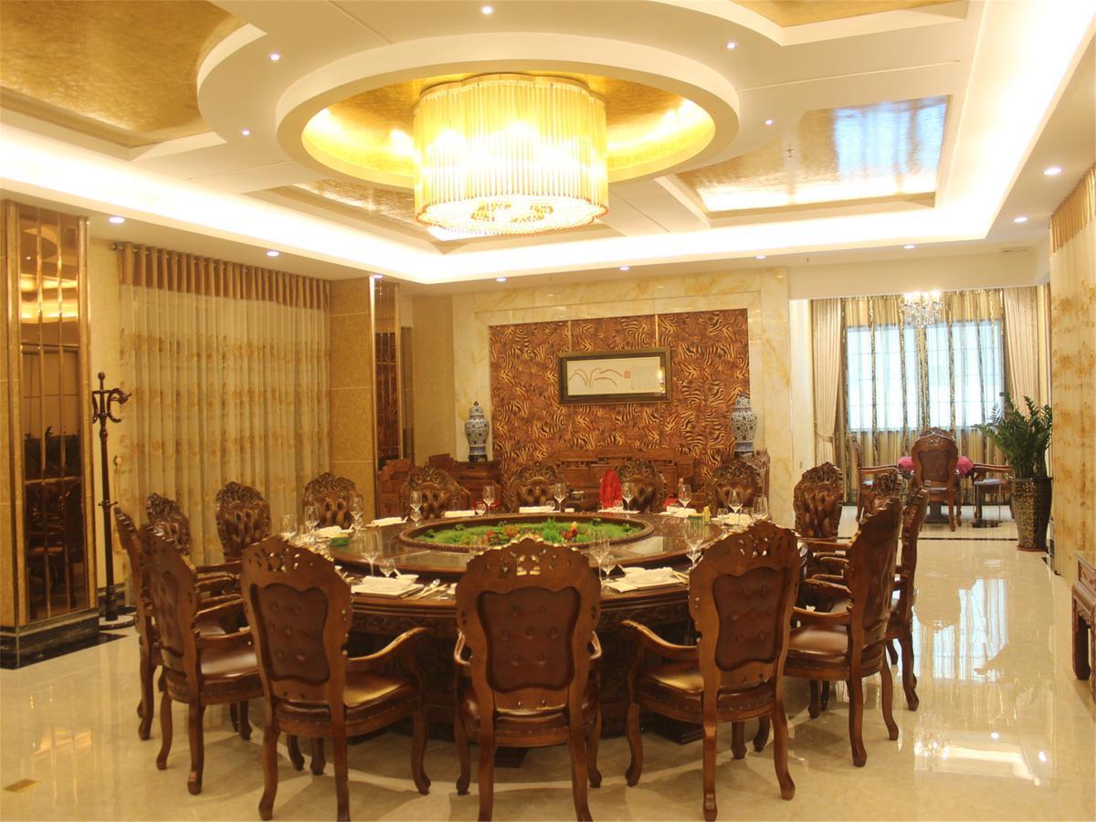Vienna Hotel Guangzhou Airport Extérieur photo