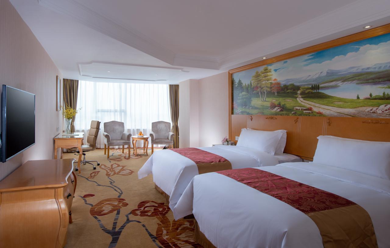 Vienna Hotel Guangzhou Airport Extérieur photo