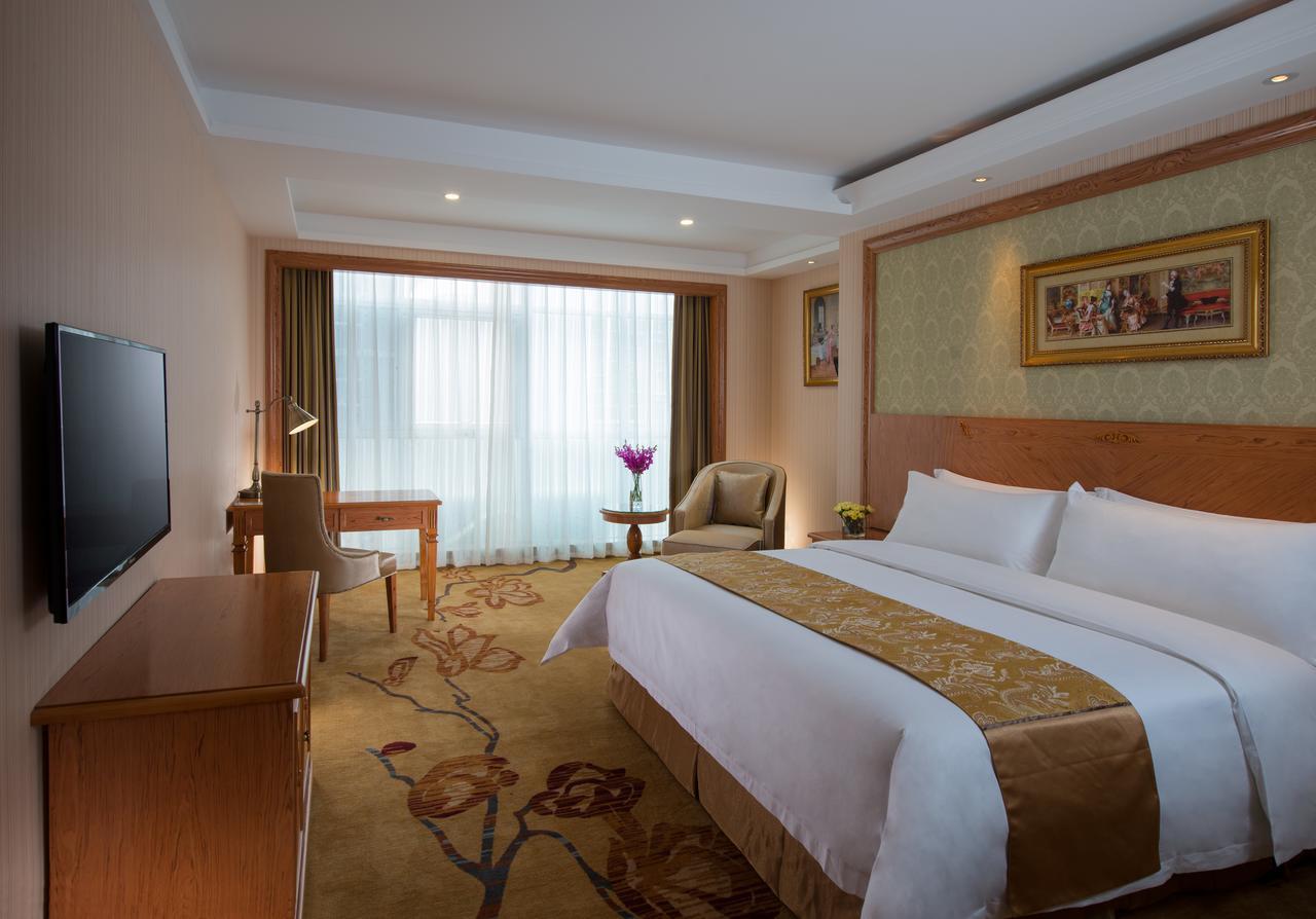 Vienna Hotel Guangzhou Airport Extérieur photo