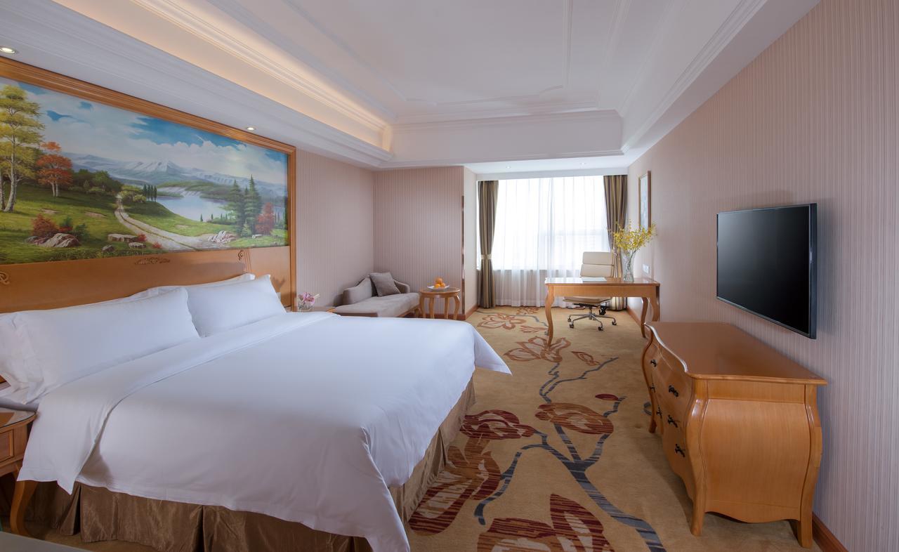 Vienna Hotel Guangzhou Airport Extérieur photo